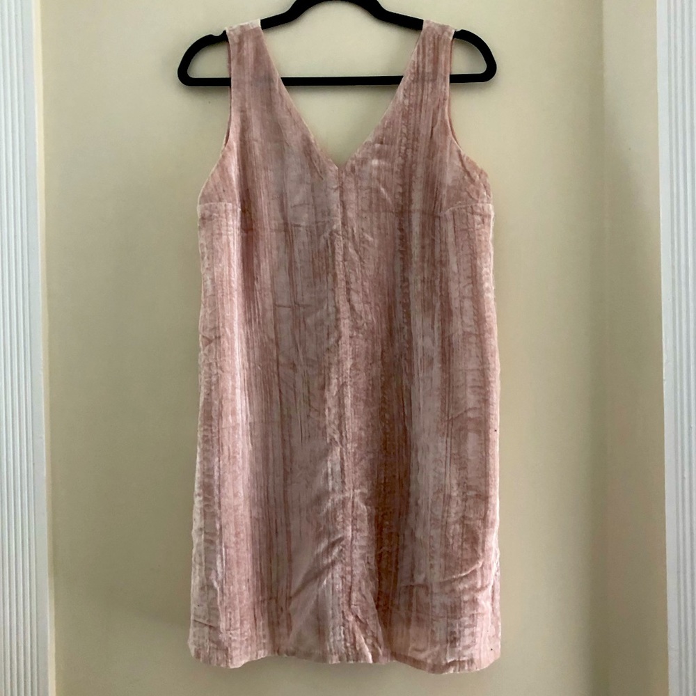 8P champagne pink crushed velvet Loft dress